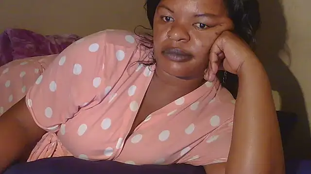 Snapshot of ebony_rose11 chatting on February 13, 2025, 8:45 pm ebony rose11 online show from February 13, 2025, 8:45 pm