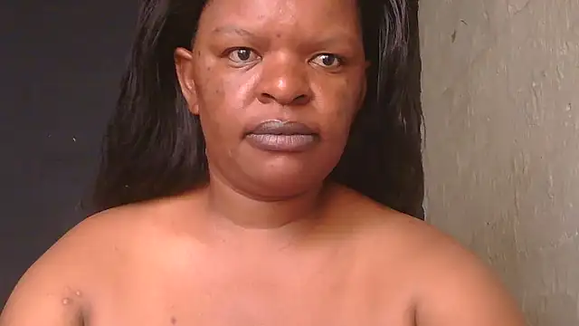 Snapshot of ebony_rose11 chatting on November 14, 2025, 6:12 am ebony rose11 online show from November 14, 2025, 6:12 am