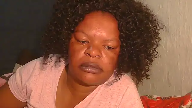 Snapshot of ebony_rose11 chatting on November 16, 2025, 4:07 am ebony rose11 online show from November 16, 2025, 4:07 am