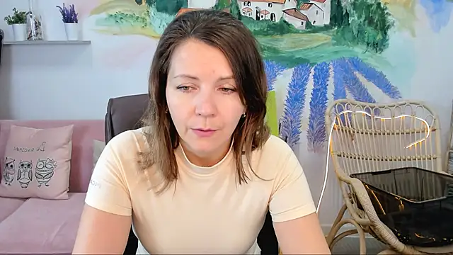 Snapshot of NicoleHitman chatting on March 4, 2025, 9:29 am NicoleHitman online show from March 4, 2025, 9:29 am