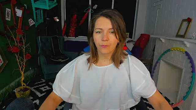 Snapshot of NicoleHitman chatting on March 5, 2025, 9:49 am NicoleHitman online show from March 5, 2025, 9:49 am