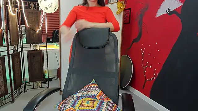 Snapshot of NicoleHitman chatting on March 19, 2025, 11:28 am NicoleHitman online show from March 19, 2025, 11:28 am