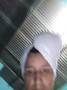 Jenny gir25 online show from March 13, 2025, 8:22 pm