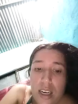 Jenny gir25 online show from March 18, 2025, 1:21 am