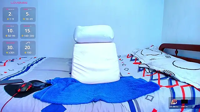 Snapshot of Kal_El_8 chatting on October 30, 2025, 10:10 pm Kal El 8 online show from October 30, 2025, 10:10 pm