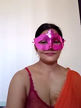 Ronak kaur online show from October 10, 2025, 5:28 am