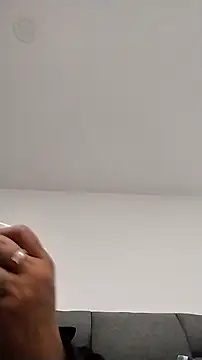 Snapshot of BiancaSteel chatting on November 12, 2025, 12:22 am BiancaSteel online show from November 12, 2025, 12:22 am