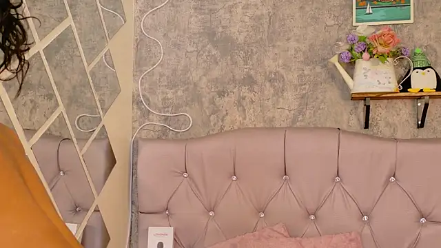 Devil AliceXo online show from October 14, 2025, 8:20 pm