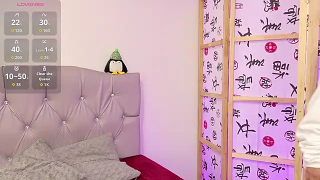 Devil AliceXo online show from November 25, 2025, 8:20 pm