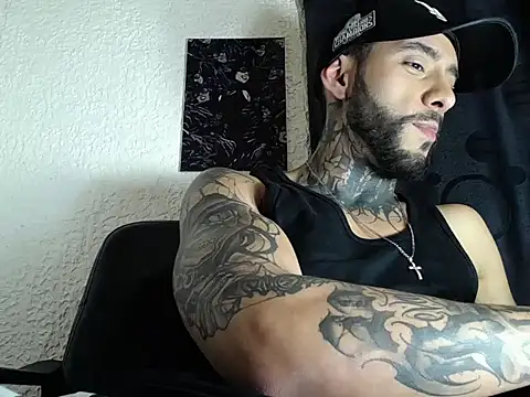Snapshot of dante_d_angelo_ chatting on September 26, 2025, 3:43 am dante d angelo  online show from September 26, 2025, 3:43 am