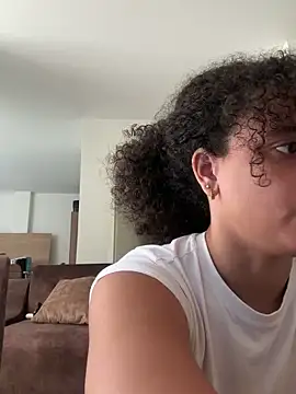 Snapshot of KittyTwerk_2 chatting on March 17, 2025, 5:38 pm KittyTwerk 2 online show from March 17, 2025, 5:38 pm