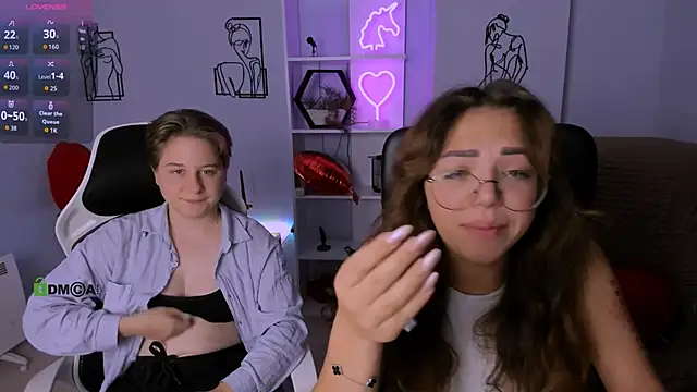 kiki swan online show from October 10, 2025, 10:14 am