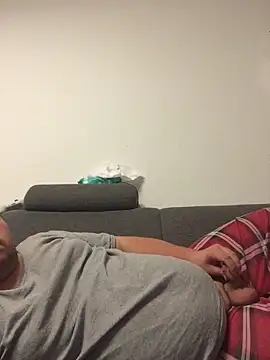 Snapshot of Derbaer1990 chatting on September 15, 2025, 7:14 pm Derbaer1990 online show from September 15, 2025, 7:14 pm