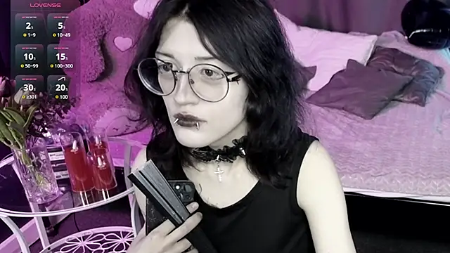 Setsunai  online show from March 13, 2025, 11:38 pm