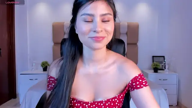 Snapshot of Catalina_Santhana chatting on September 17, 2025, 6:31 pm Catalina Santhana online show from September 17, 2025, 6:31 pm