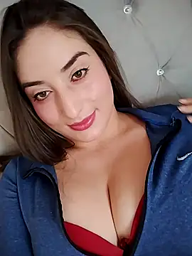 Snapshot of KARINA_FLOWER_ chatting on October 19, 2025, 10:10 pm KARINA FLOWER online show from October 19, 2025, 10:10 pm
