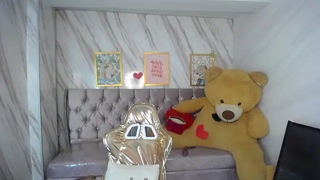 Snapshot of _wendy_b chatting on March 12, 2025, 7:49 pm  wendy b online show from March 12, 2025, 7:49 pm