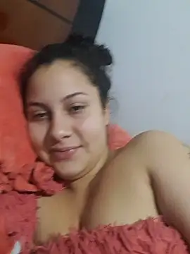 Snapshot of esmeralda_jadees chatting on March 8, 2025, 3:35 pm esmeralda jadees online show from March 8, 2025, 3:35 pm