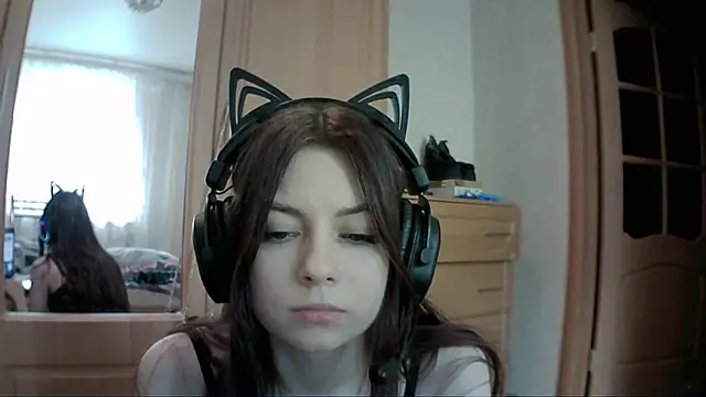 Snapshot of RendyDow chatting on March 13, 2025, 1:18 pm RendyDow online show from March 13, 2025, 1:18 pm