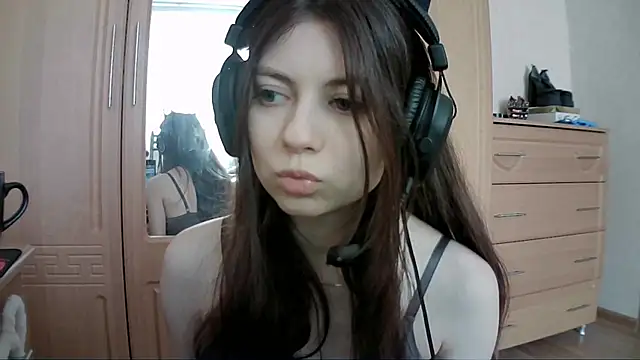 Snapshot of RendyDow chatting on March 18, 2025, 10:25 am RendyDow online show from March 18, 2025, 10:25 am