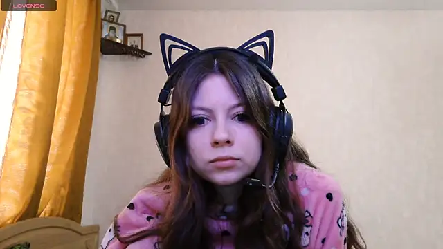 Snapshot of RendyDow chatting on September 10, 2025, 7:30 am RendyDow online show from September 10, 2025, 7:30 am