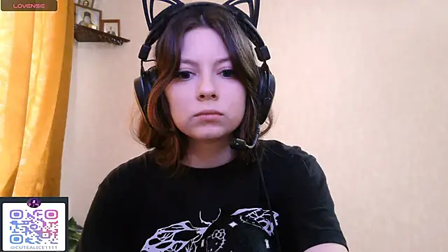 Snapshot of RendyDow chatting on September 17, 2025, 8:16 am RendyDow online show from September 17, 2025, 8:16 am