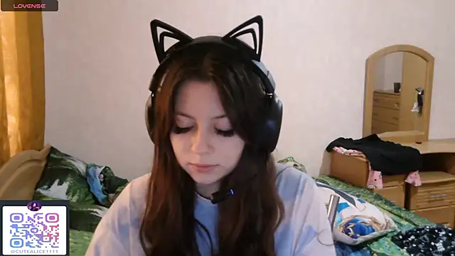 Snapshot of RendyDow chatting on September 23, 2025, 7:33 am RendyDow online show from September 23, 2025, 7:33 am