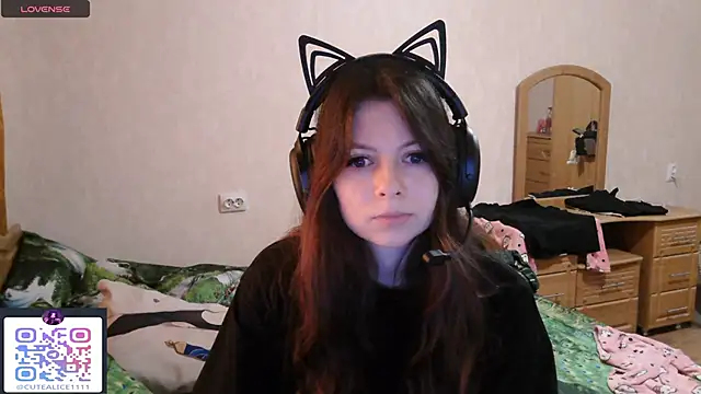 Snapshot of RendyDow chatting on September 24, 2025, 7:44 am RendyDow online show from September 24, 2025, 7:44 am