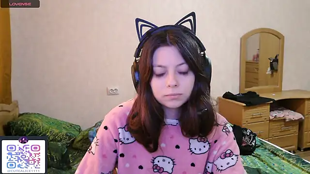 Snapshot of RendyDow chatting on October 1, 2025, 8:09 am RendyDow online show from October 1, 2025, 8:09 am