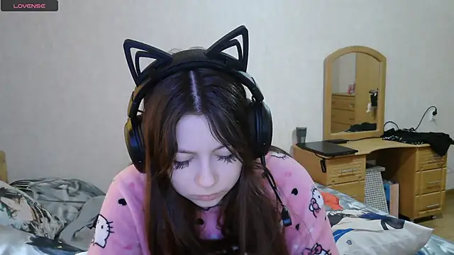 Snapshot of RendyDow chatting on October 14, 2025, 8:48 am RendyDow online show from October 14, 2025, 8:48 am