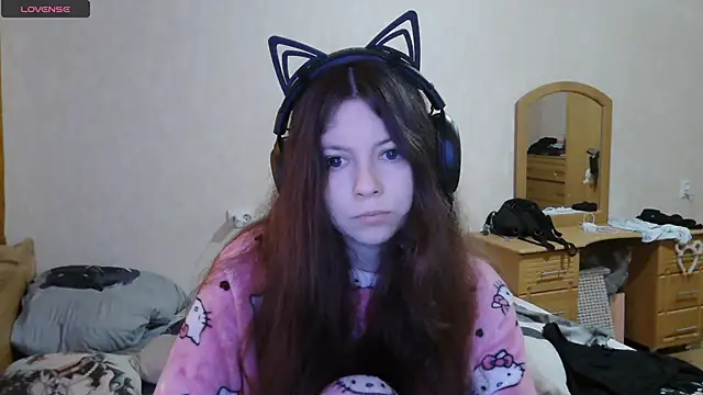 Snapshot of RendyDow chatting on October 23, 2025, 8:24 am RendyDow online show from October 23, 2025, 8:24 am