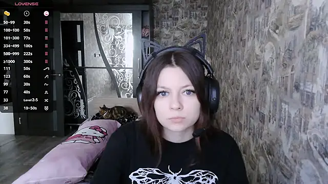 Snapshot of RendyDow chatting on November 12, 2025, 8:15 am RendyDow online show from November 12, 2025, 8:15 am