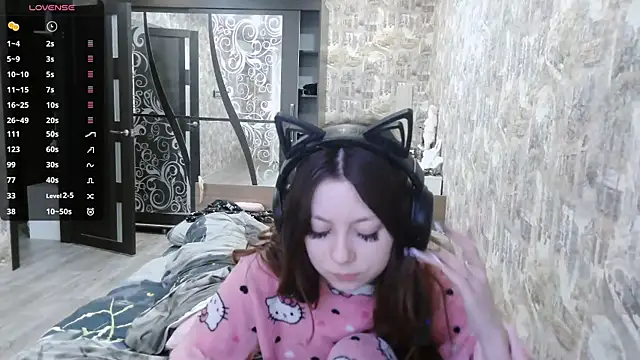 Snapshot of RendyDow chatting on November 14, 2025, 7:18 am RendyDow online show from November 14, 2025, 7:18 am