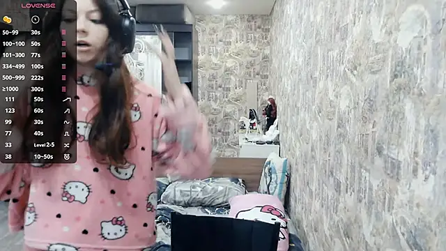 Snapshot of RendyDow chatting on November 21, 2025, 8:13 am RendyDow online show from November 21, 2025, 8:13 am