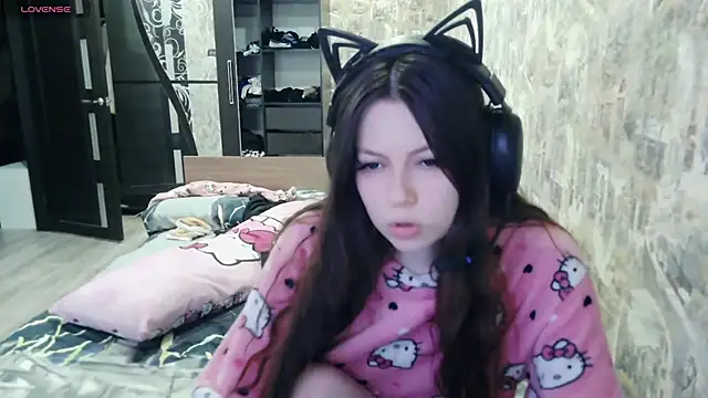 Snapshot of RendyDow chatting on November 27, 2025, 8:27 am RendyDow online show from November 27, 2025, 8:27 am