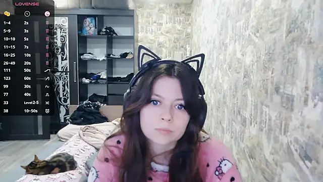 Snapshot of RendyDow chatting on December 1, 2025, 9:03 am RendyDow online show from December 1, 2025, 9:03 am