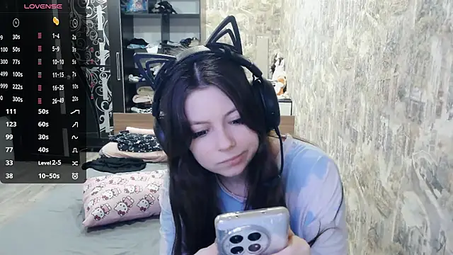 Snapshot of RendyDow chatting on December 4, 2025, 7:39 am RendyDow online show from December 4, 2025, 7:39 am