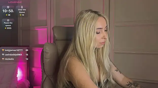 OhMyEmma online show from March 9, 2025, 1:25 am