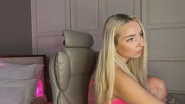 OhMyEmma online show from March 12, 2025, 4:08 am