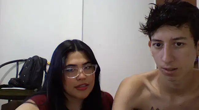 Snapshot of Harris_Annie chatting on March 18, 2025, 11:09 pm Harris Annie online show from March 18, 2025, 11:09 pm