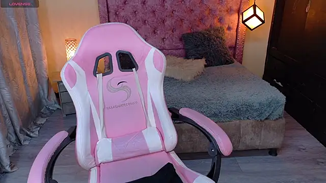 Snapshot of sweet__thang chatting on October 23, 2025, 4:34 am sweet thang online show from October 23, 2025, 4:34 am