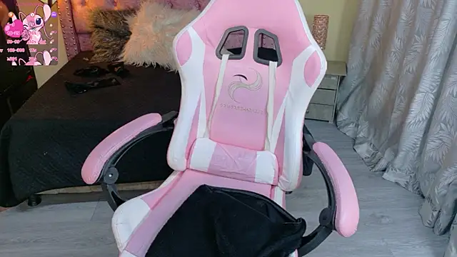 Snapshot of sweet__thang chatting on November 6, 2025, 5:08 am sweet thang online show from November 6, 2025, 5:08 am