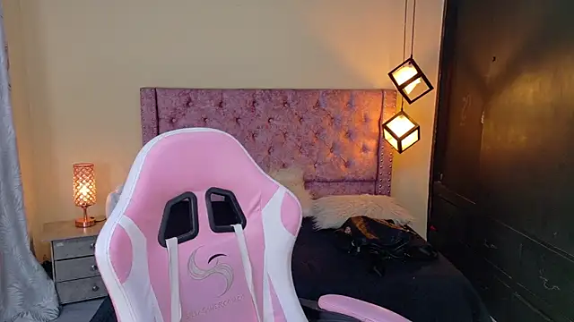 Snapshot of sweet__thang chatting on November 9, 2025, 5:17 am sweet thang online show from November 9, 2025, 5:17 am