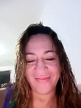 weet Evans    online show from December 4, 2025, 12:42 am