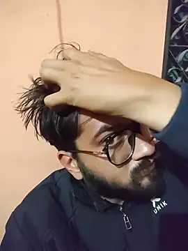 Snapshot of mpaale11 chatting on December 16, 2025, 1:27 pm mpaale11 online show from December 16, 2025, 1:27 pm