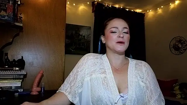 ValkaBlue online show from March 8, 2025, 12:22 am