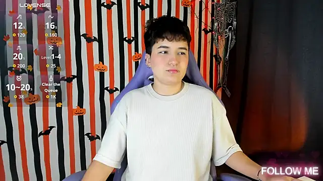 Snapshot of emma_cute7 chatting on October 21, 2025, 5:19 am emma cute7 online show from October 21, 2025, 5:19 am