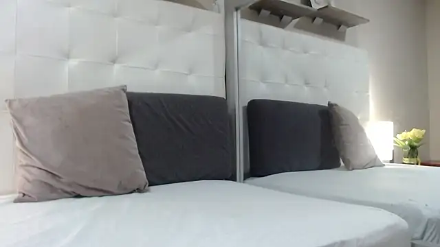 Snapshot of willow_smitt chatting on October 10, 2025, 12:26 pm willow smitt online show from October 10, 2025, 12:26 pm