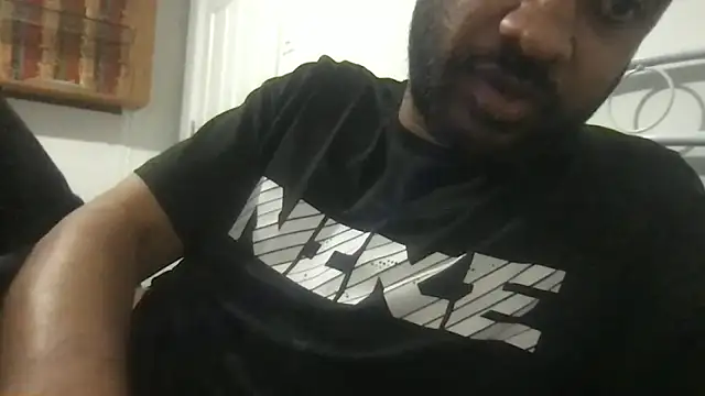 Snapshot of hami513 chatting on October 3, 2025, 5:26 am hami513 online show from October 3, 2025, 5:26 am