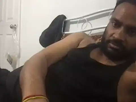 Snapshot of hami513 chatting on October 10, 2025, 11:59 pm hami513 online show from October 10, 2025, 11:59 pm